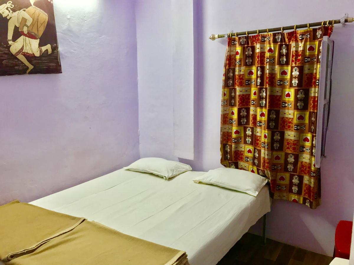 Golden alojamiento Varanasi Exterior foto